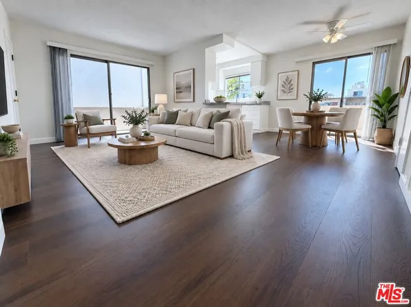 11727 Mayfield Ave #5, Los Angeles, CA 90049