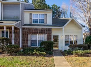 7735 Petrea Ln, Charlotte, NC 28227