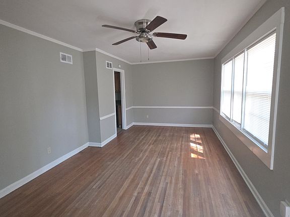 2nd image of 1627 Mount Moriah Rd