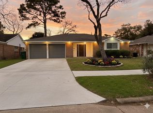 7522 Jackwood St, Houston, TX 77074