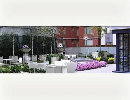 Sold by Nest Seekers International | media 8
