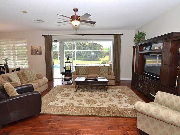 4th image of 9531 Westover Club Cir