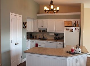 24 Cross Way #2608, Clinton, NJ 08809