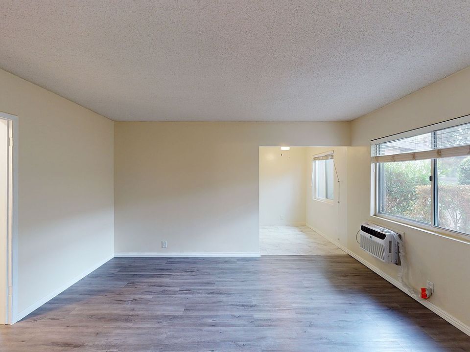 1st image of 329 E California Blvd APT 2