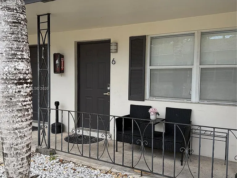 2216 Fillmore St #6 — Photo 8