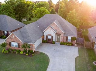 12510 Dunston Dr, Fort Smith, AR 72916