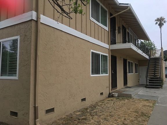 2nd image of 1138 Carlsbad Dr APT C