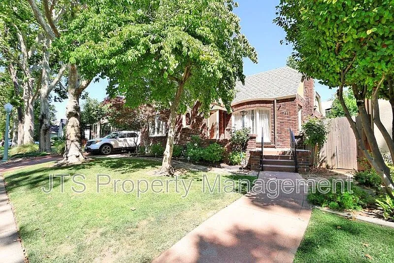 2 bed, 1.5 bath, 1486 sqft, $3,500 — Photo 1