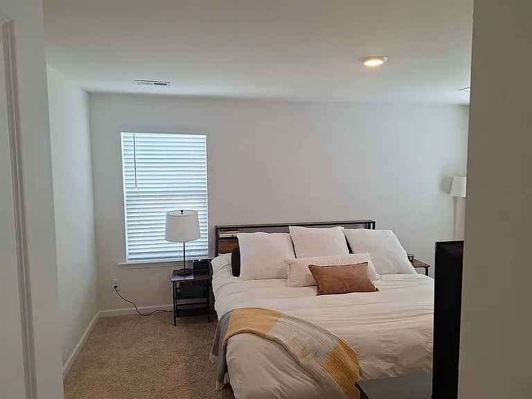 205 Dunham Rd — Photo 37
