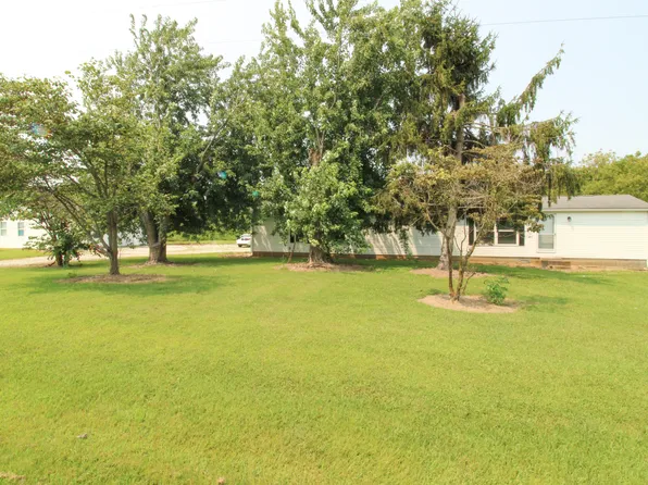 1860 E Us Highway 50, North Vernon, IN 47265