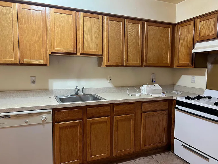 318 Magnolia Ave #2 — Photo 23