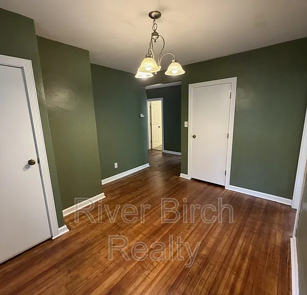 300 S Macarthur Blvd #3 — Photo 8