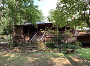 1566 Private Road 2704, London, AR 72847