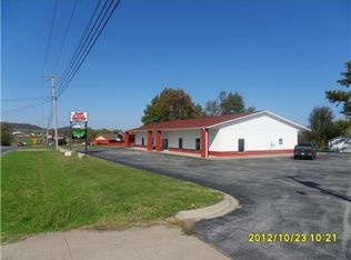 1000 W Main St, Green Forest, AR 72638
