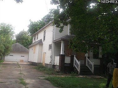 2nd image of 15224 Ridpath Ave
