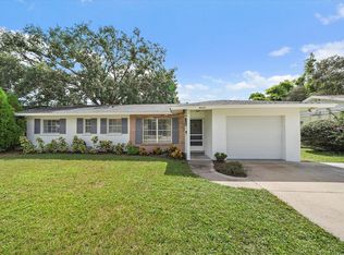 4220 Larkin St, Sarasota, FL 34232