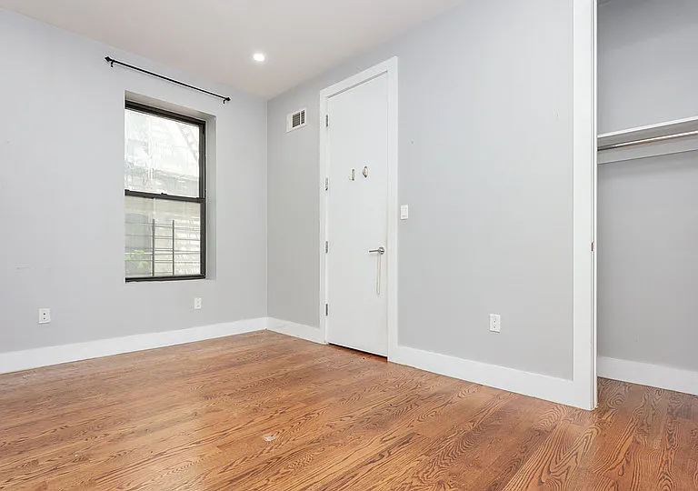 102 Rogers Ave #4 — Photo 16