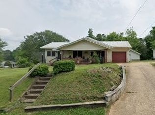 121 10th St NW, Fayette, AL 35555