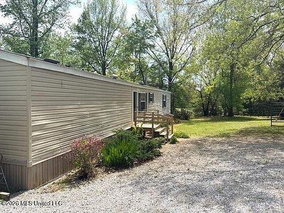 2nd image of 349 W Cox Rd