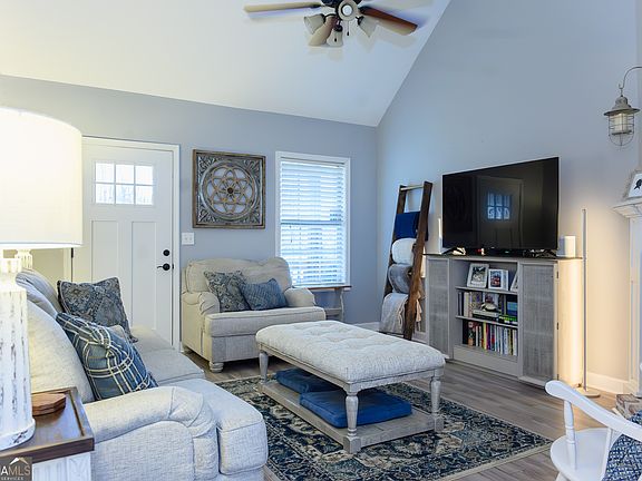 2nd image of 358 Talon Dr SE