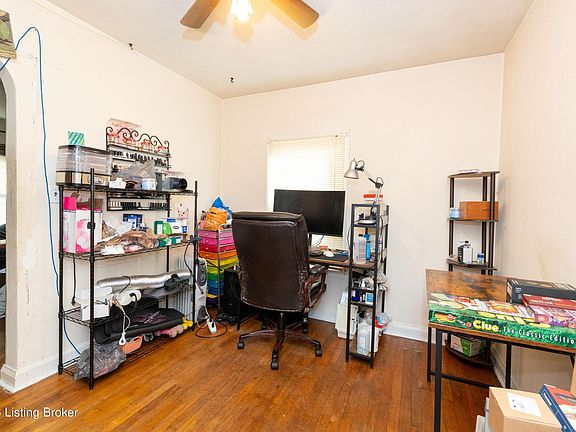 4th image of 3713 Bashford Ave