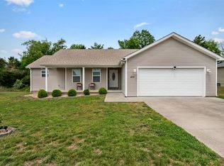 433 Lansing Ln, Bowling Green, KY 42101