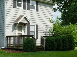 110 N Jackson St, Philo, IL 61864