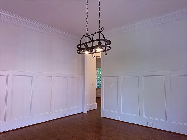 2617 Canterbury Trl NE — Photo 11