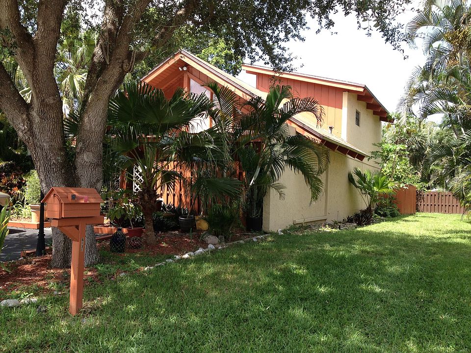 1st image of 6131 NW 33rd Way