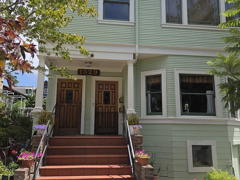 1329 Bonita Ave #A — Photo 1