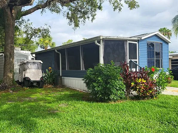 8433 Tree Creeper Pl, Riverview, FL 33569