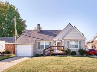 109 W 7th St, O'Fallon, IL 62269