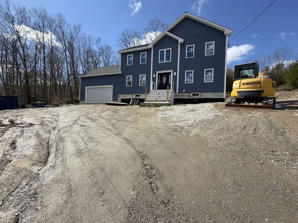 95 Leicester St, Oxford, MA 01540