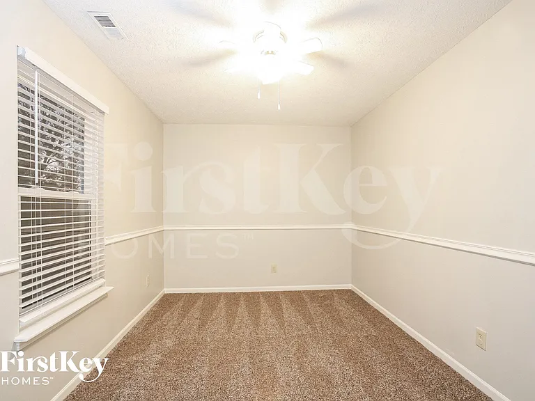 16 Pondview Ct — Photo 11