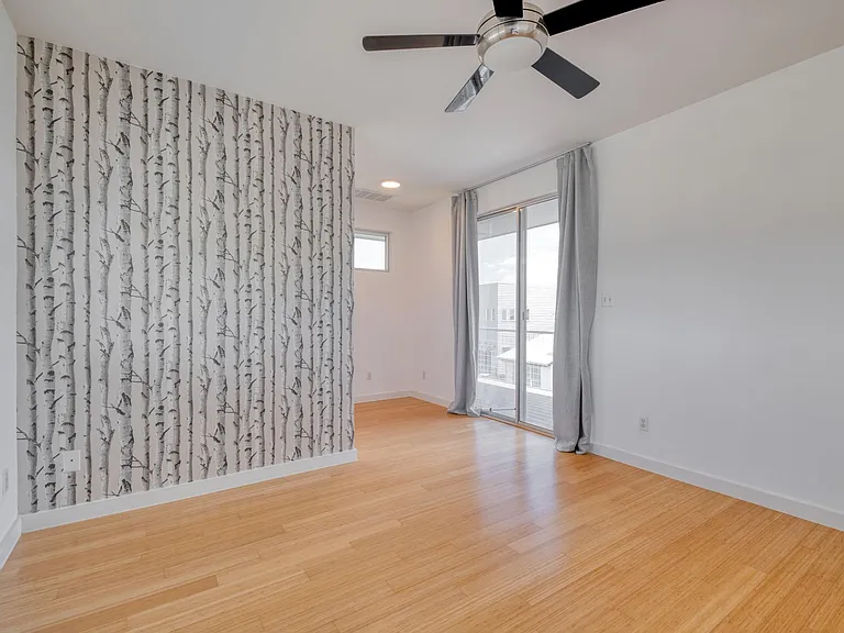 5517 Agatha Cir — Photo 18