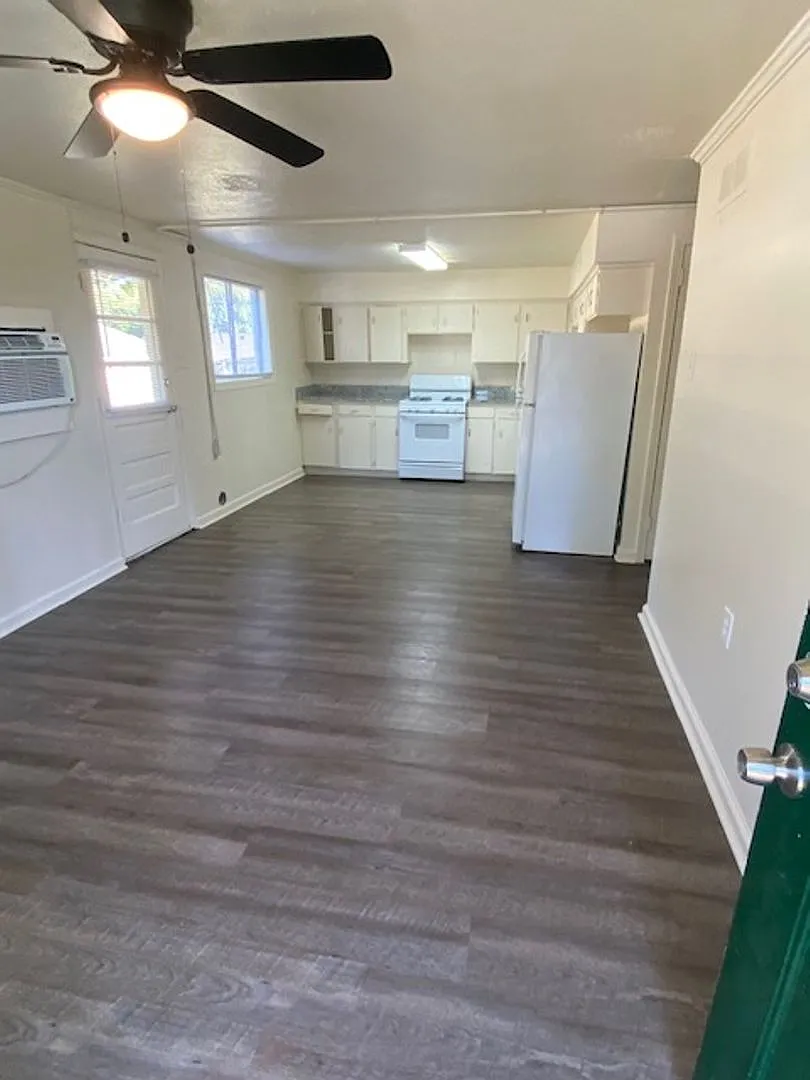 Saunders Dr, 4537**Dale — Photo 2