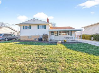 14761 Larkfield Dr, Brookpark, OH 44142