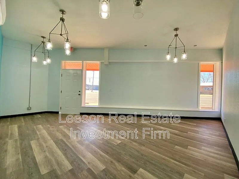 1 bed, 1.0 bath, 1778 sqft, $1,075 — Photo 3