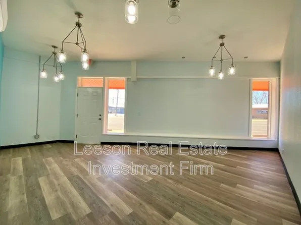 218-228 N Market St, Shreveport, LA