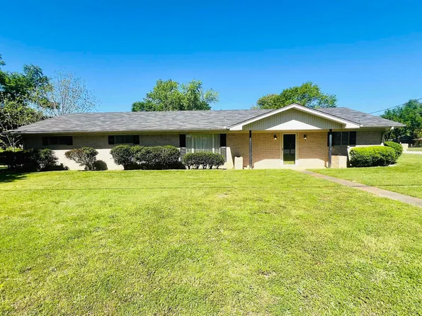 101 Kenneth Dr, Henderson, TX 75652