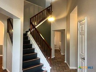 2nd image of 405 Arapaho Dr