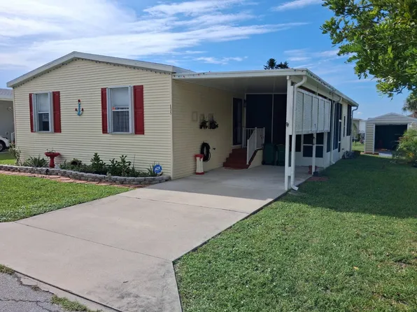 135 Harborhill Dr, Micco, FL 32976