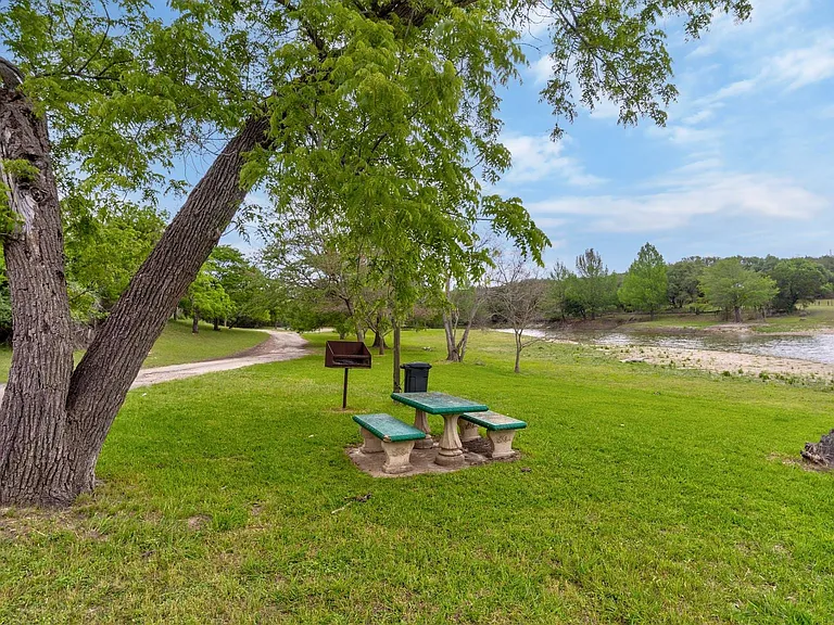 17508 Panorama Dr — Photo 25