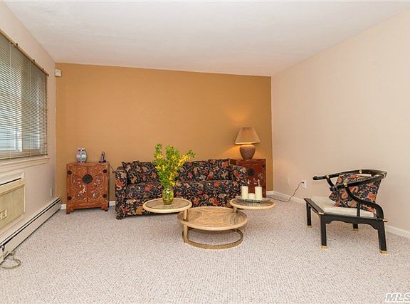4th image of 10 Smithtown Blvd APT 2A