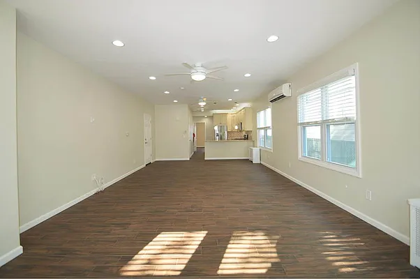 Rented by Ulas Real Estates Inc | media 2