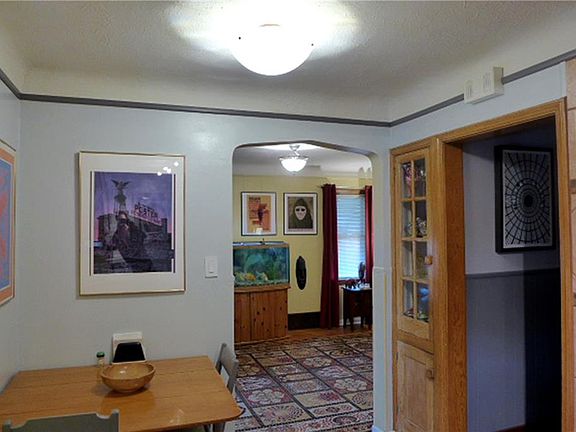 5th image of 21181 Fuller Ave