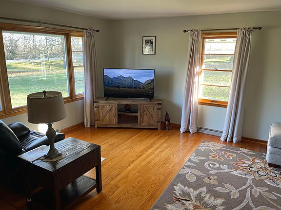 2nd image of 8546 S Old State Road 37