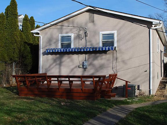3rd image of 2669 Thorndale Ave