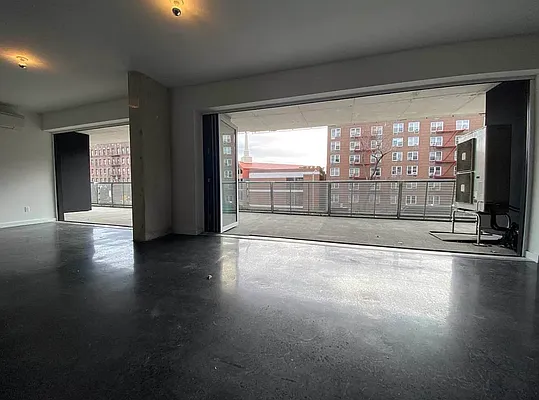 Rented by EXR | media 29