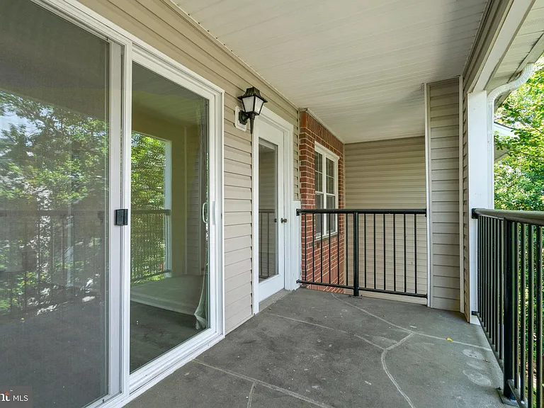 3308 Wyndham Cir #321 — Photo 22